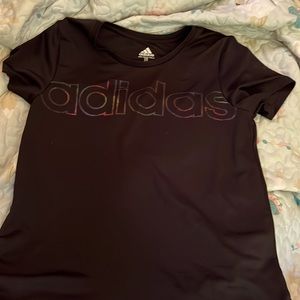 This is a regular tshirt